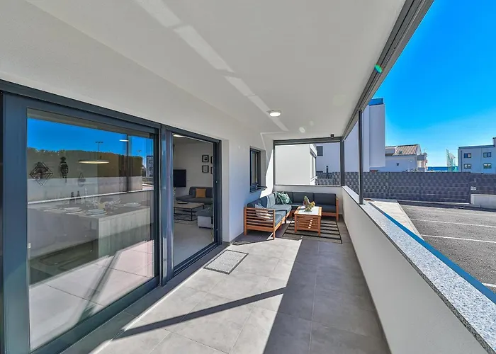 Luxury Pia With Swimming Pool And Grill Appartamento