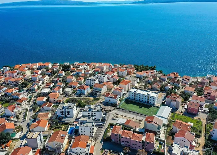 Appartamento Luxury Pia With Swimming Pool And Grill *