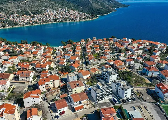 Appartement Luxury Pia With Swimming Pool And Grill